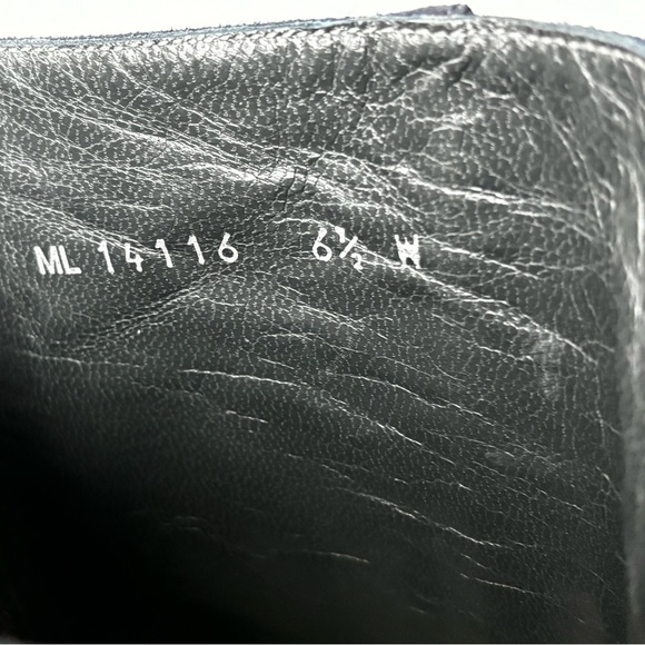 Sale 🔥 Authentic Stuart Weitzman Knee High Leather Suede Boots - Picture 5 of 6